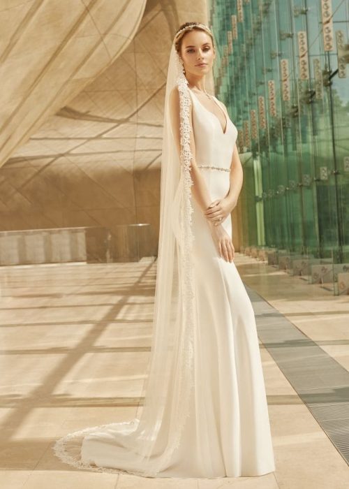 Robe de mariée -Minimaliste – Incontournable – BE- CAL- 576