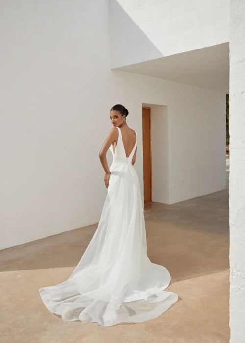 Robe de mariée -Minimaliste – Incontournable – JA- ALB – 538