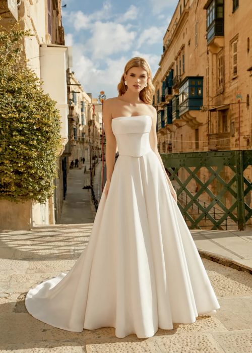 Robe de mariée Trapez – Mawulinam Lalia 1