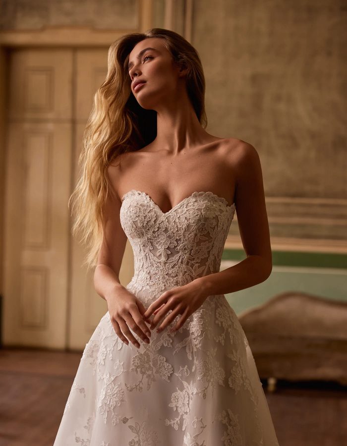Robe de mariée - dentelle - Incontournable - AP - ARL 305