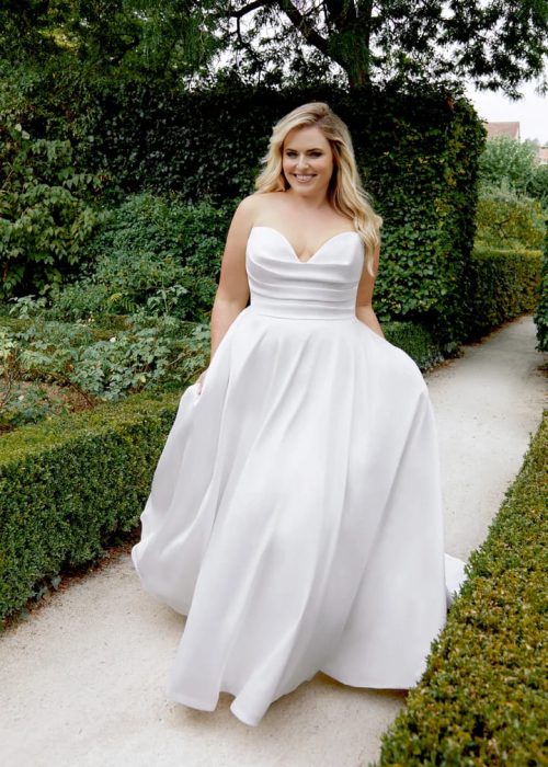 Robe de mariée- grande taille – Mawulinam – Cyra 3